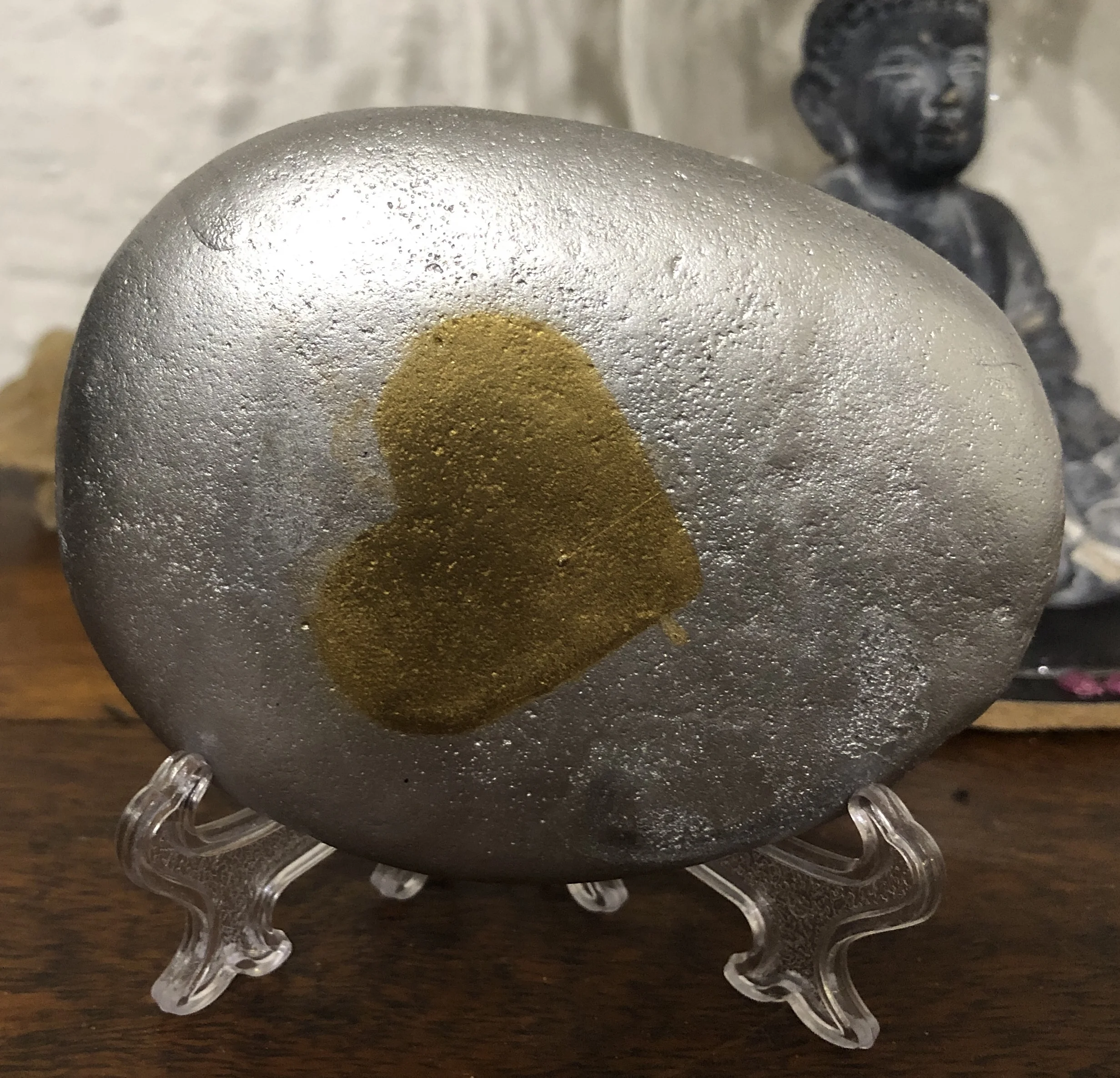 Galet du rayon argent nacré